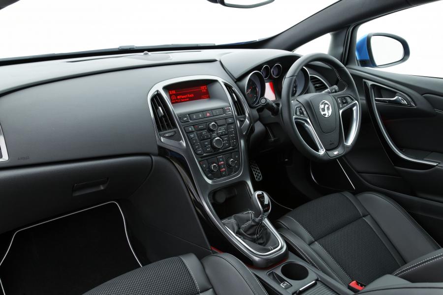  Vauxhall Astra VXR 2012 года  (фото 199 из 274)